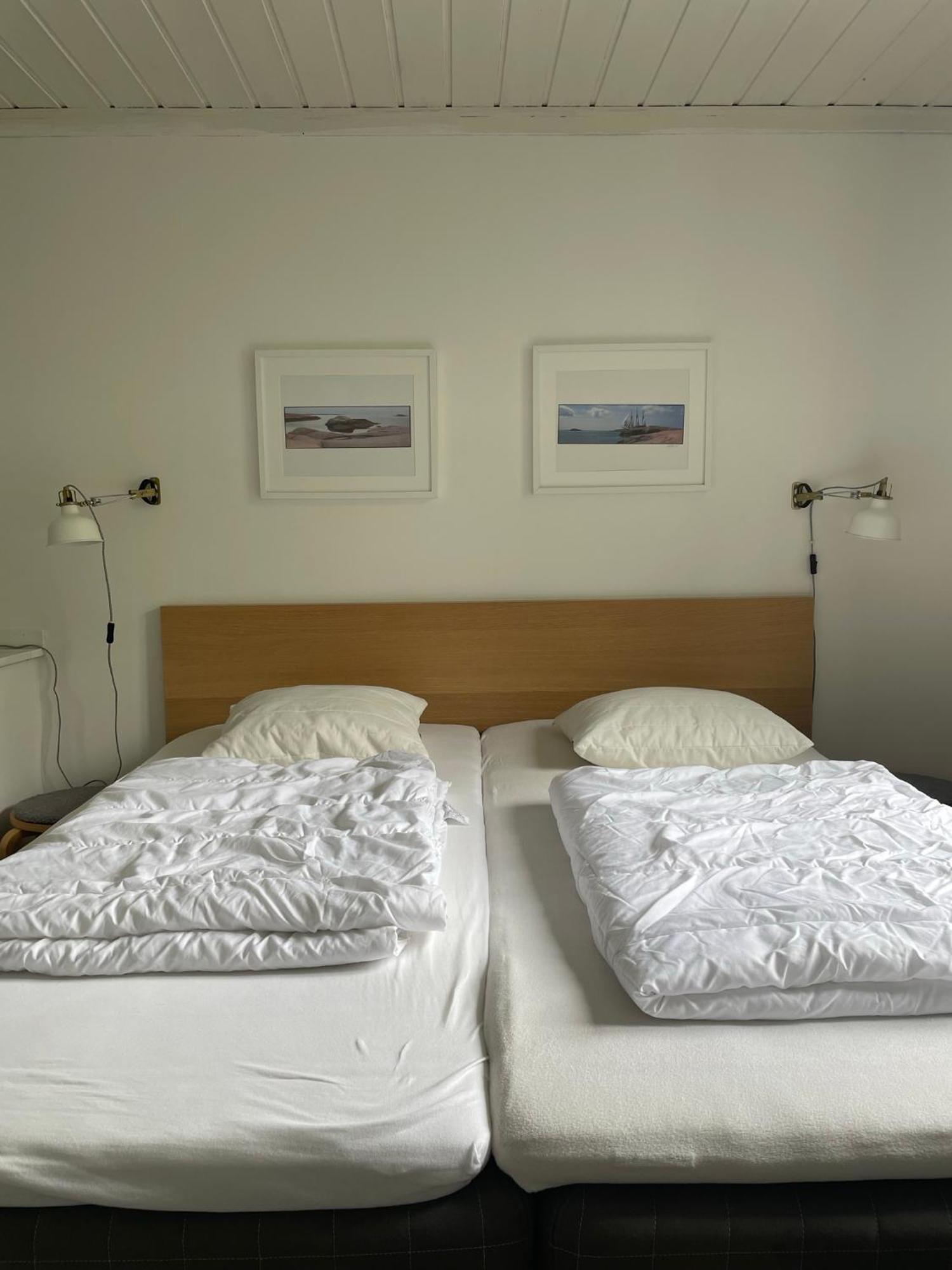 Kustnaera Vandrarhem Hamburgsund Zimmer foto