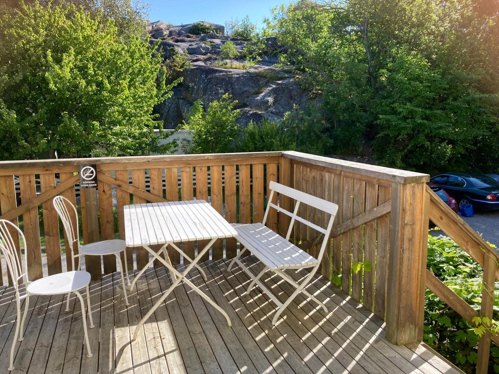 Kustnaera Vandrarhem Hamburgsund Exterior foto
