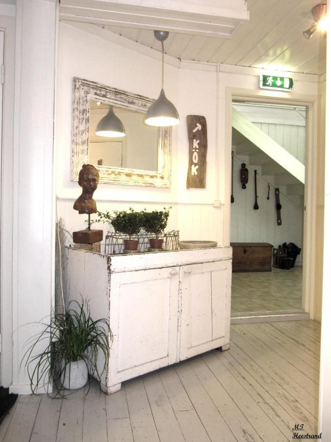 Kustnaera Vandrarhem Hamburgsund Exterior foto